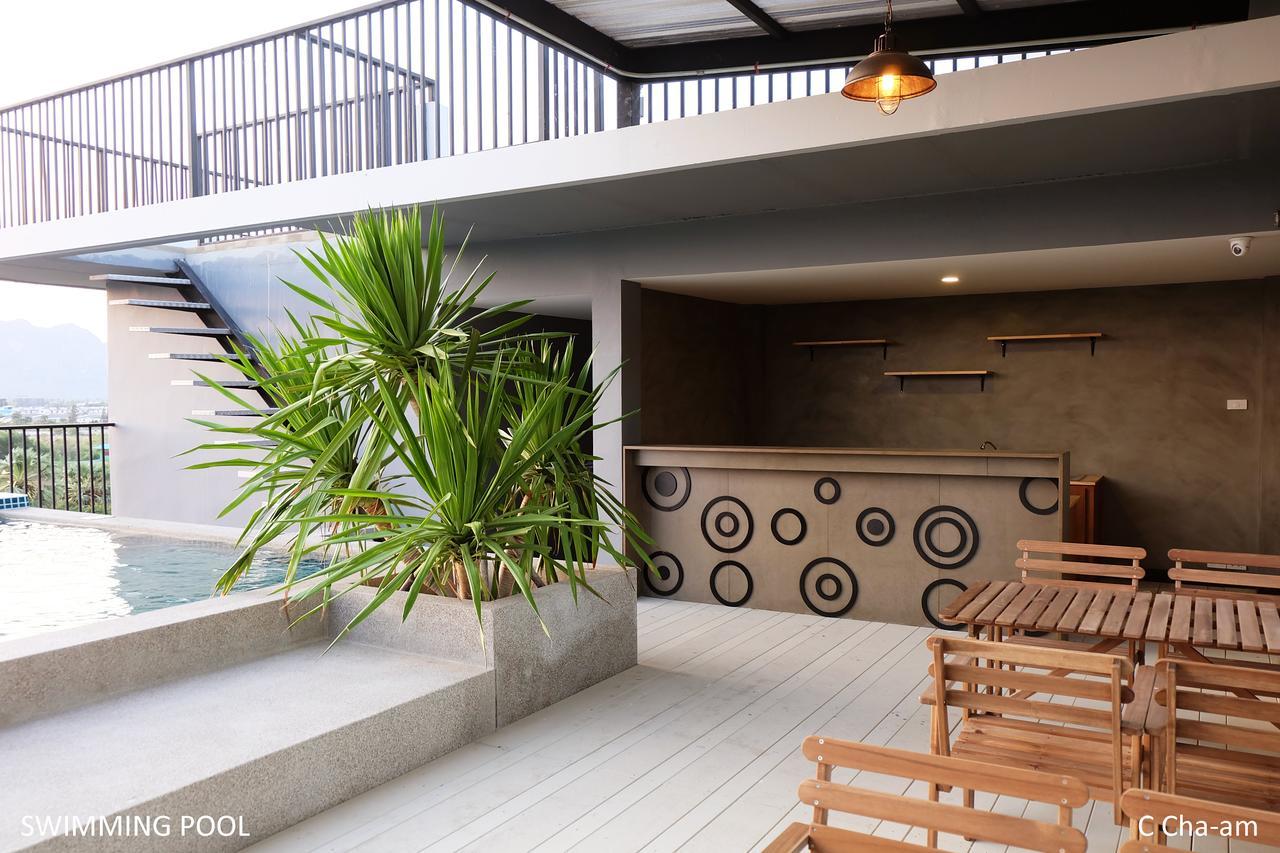 C Cha-Am Hotel Екстериор снимка