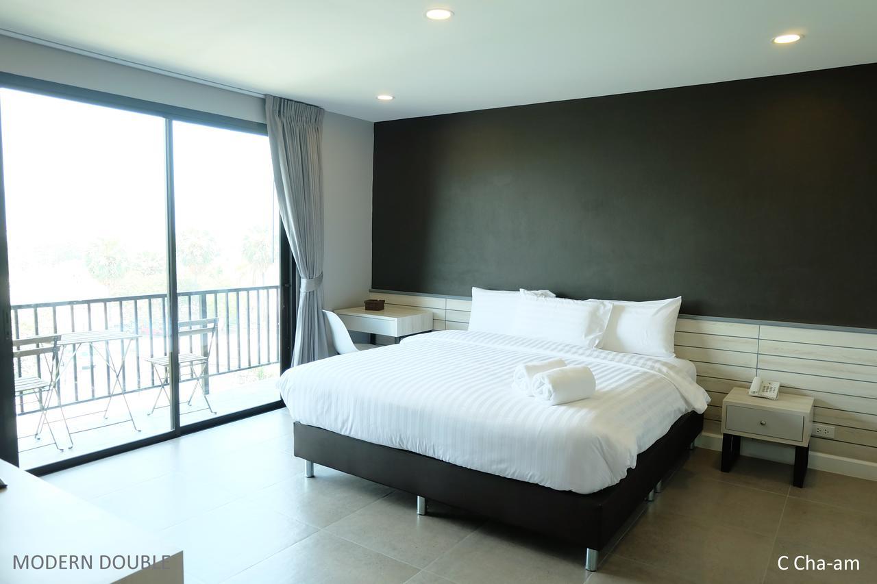 C Cha-Am Hotel Екстериор снимка