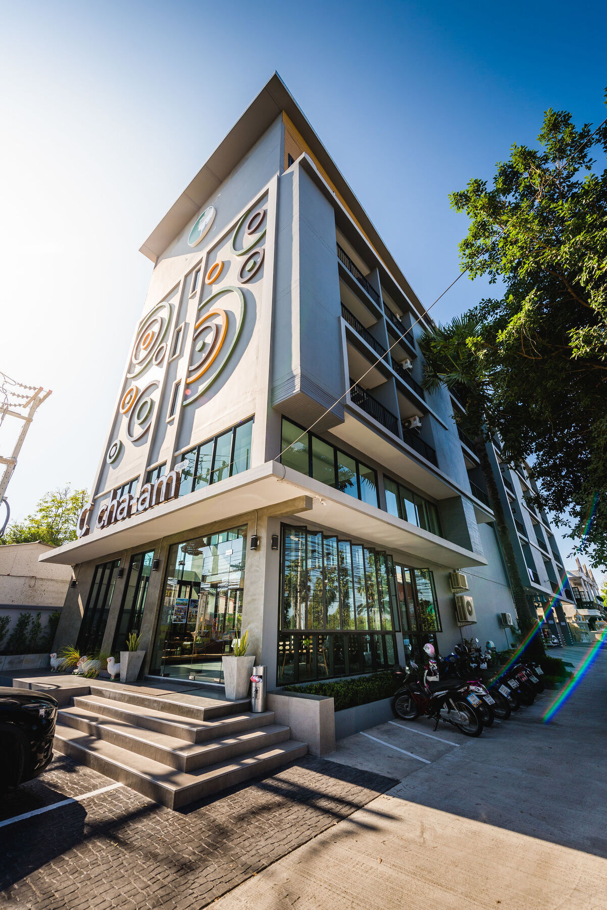 C Cha-Am Hotel Екстериор снимка